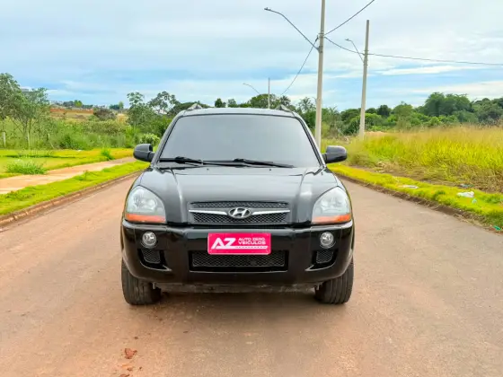 HYUNDAI TUCSON 2.0 MPFI GLS 16V 143CV 2WD GASOLINA 4P AUTOMÁTICO