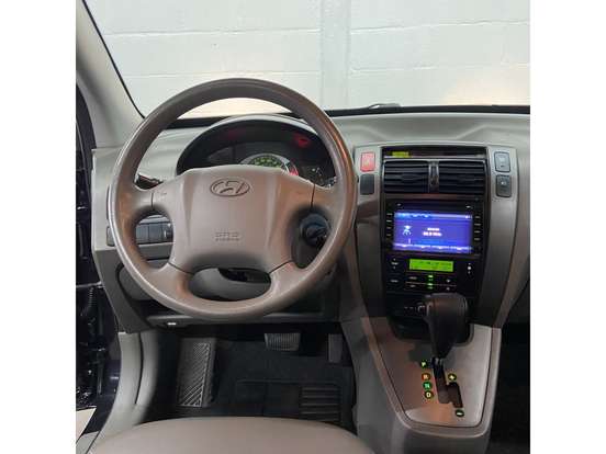 HYUNDAI-TUCSON-2.0 MPFI GLS 16V 143CV 2WD FLEX 4P AUTOMÁTICO HYUNDAI-TUCSON-2015