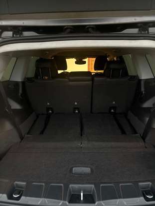 JEEP-COMMANDER-2022