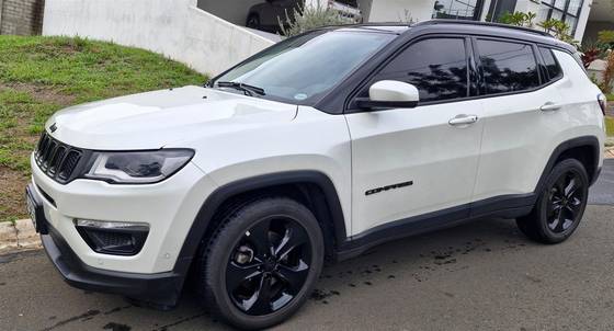 JEEP COMPASS 2.0 16V FLEX LONGITUDE AUTOMÁTICO