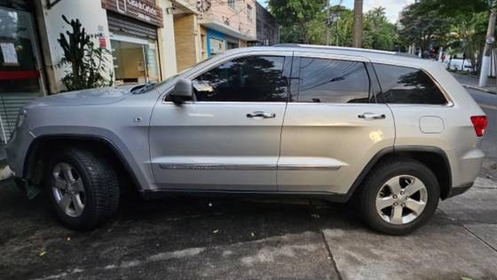 JEEP GRAND CHEROKEE 3.6 LIMITED 4X4 V6 24V GASOLINA 4P AUTOMATICO