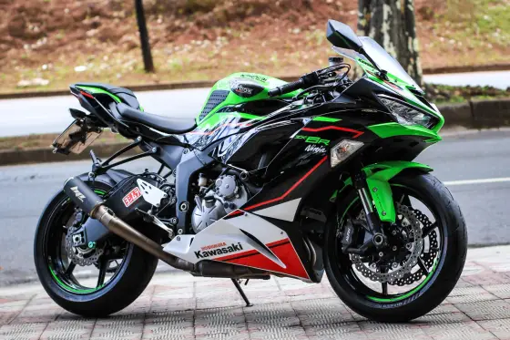 KAWASAKI NINJA ZX-6R KRT KAWASAKI NINJA ZX-6R KRT