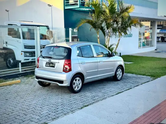 KIA-PICANTO-2010