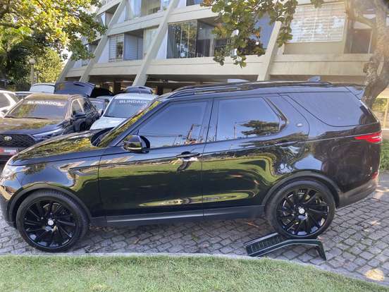 LAND ROVER-DISCOVERY-2017