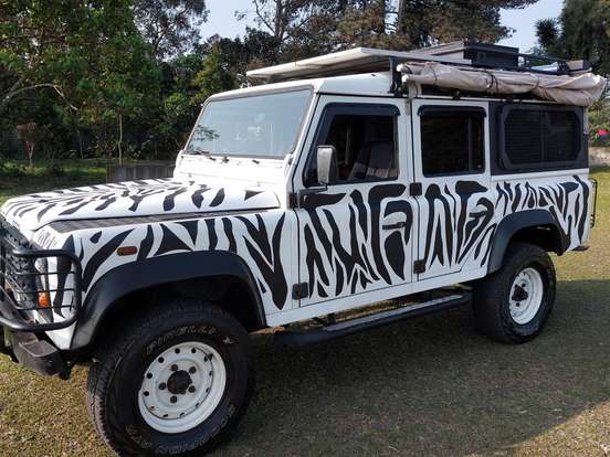 LAND ROVER-DEFENDER-2.5 CSW 110 4X4 TURBO DIESEL 4P MANUAL LAND ROVER-DEFENDER-2000