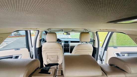 LAND ROVER-DISCOVERY SPORT-2018