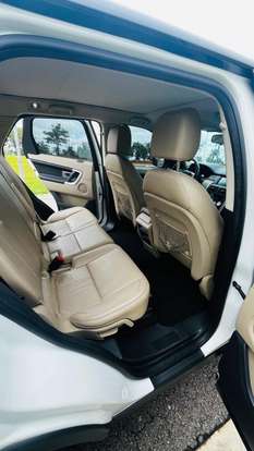 LAND ROVER-DISCOVERY SPORT-2018