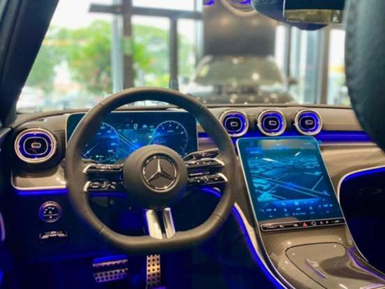 MERCEDES-BENZ-C 300-2025