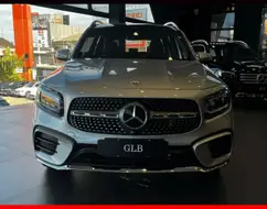 MERCEDES-BENZ GLB 220 2.0 MHEV AMG LINE 4MATIC 8G-DCT MERCEDES-BENZ GLB 220 2.0 MHEV AMG LINE 4MATIC 8G-DCT