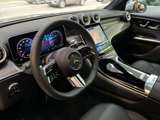 MERCEDES-BENZ-GLC 300-2.0 MHEV AMG LINE 4MATIC 9G-TRONIC MERCEDES-BENZ-GLC 300-2025