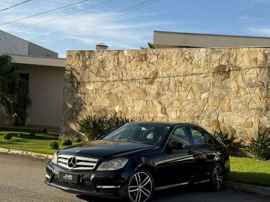 MERCEDES-BENZ-C 180-1.6 CGI SPORT 16V TURBO GASOLINA 4P AUTOMÁTICO MERCEDES-BENZ-C 180-2013