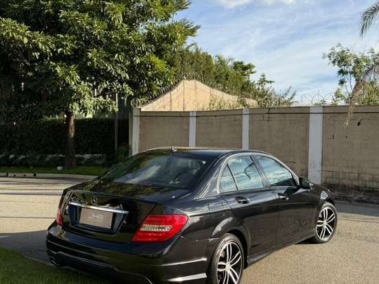 MERCEDES-BENZ-C 180-1.6 CGI SPORT 16V TURBO GASOLINA 4P AUTOMÁTICO MERCEDES-BENZ-C 180-2013