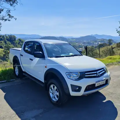 MITSUBISHI-L200 TRITON-2013