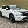MITSUBISHI OUTLANDER 2.4 PHEV HPE-S S-AWC DHT MITSUBISHI OUTLANDER 2.4 PHEV HPE-S S-AWC DHT