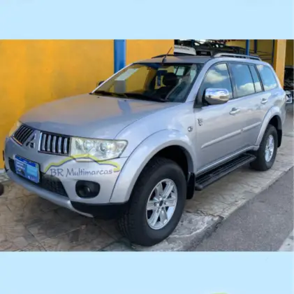 MITSUBISHI PAJERO DAKAR 3.2 HPE 4X4 7 LUGARES 16V TURBO INTERCOOLER DIESEL 4P AUTOMÁTICO MITSUBISHI PAJERO DAKAR 3.2 HPE 4X4 7 LUGARES 16V TURBO INTERCOOLER DIESEL 4P AUTOMÁTICO