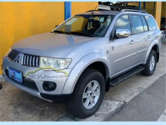 MITSUBISHI-PAJERO DAKAR-3.2 HPE 4X4 7 LUGARES 16V TURBO INTERCOOLER DIESEL 4P AUTOMÁTICO MITSUBISHI-PAJERO DAKAR-2013