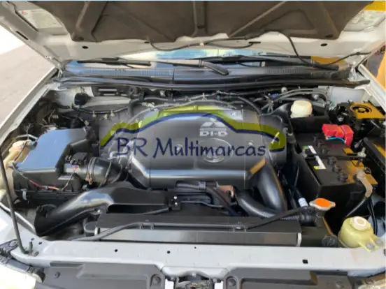 MITSUBISHI-PAJERO DAKAR-3.2 HPE 4X4 7 LUGARES 16V TURBO INTERCOOLER DIESEL 4P AUTOMÁTICO MITSUBISHI-PAJERO DAKAR-2013