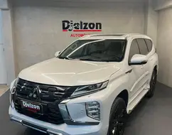 MITSUBISHI PAJERO SPORT 2.4 16V MIVEC TURBO DIESEL LEGEND AWD AUTOMÁTICO MITSUBISHI PAJERO SPORT 2.4 16V MIVEC TURBO DIESEL LEGEND AWD AUTOMÁTICO