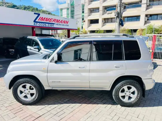 MITSUBISHI-PAJERO TR4-2008