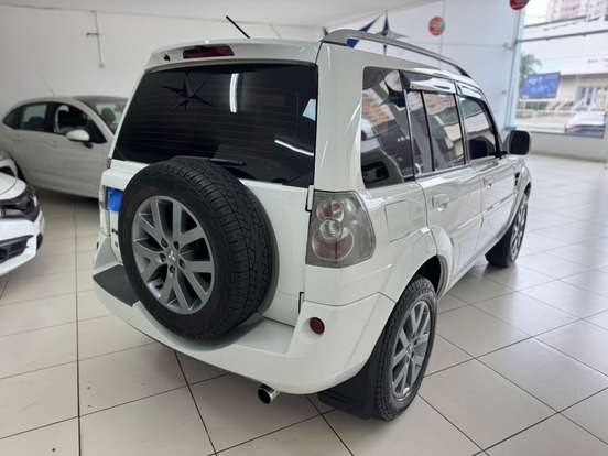 MITSUBISHI-PAJERO TR4-2.0 4X2 16V 140CV FLEX 4P AUTOMÁTICO MITSUBISHI-PAJERO TR4-2014