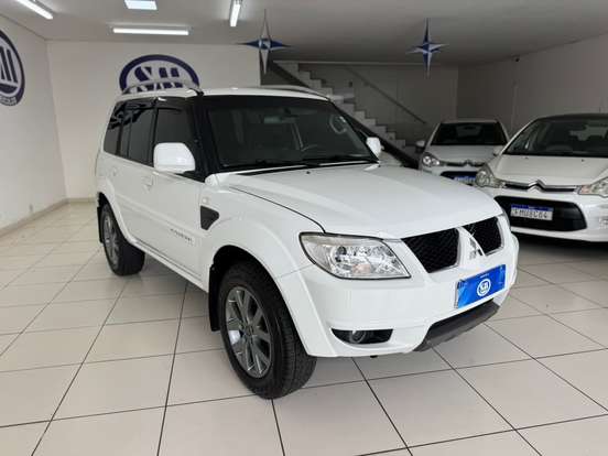 MITSUBISHI-PAJERO TR4-2014