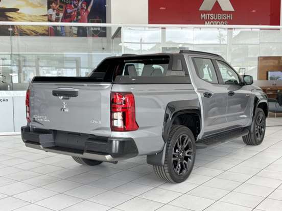 MITSUBISHI-TRITON-2.4 BITURBO DIESEL CD KATANA 4X4 AUTOMÁTICO MITSUBISHI-TRITON-2026