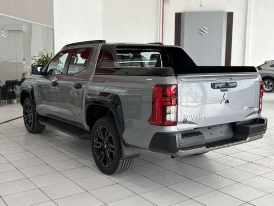 MITSUBISHI-TRITON-2.4 BITURBO DIESEL CD KATANA 4X4 AUTOMÁTICO MITSUBISHI-TRITON-2026