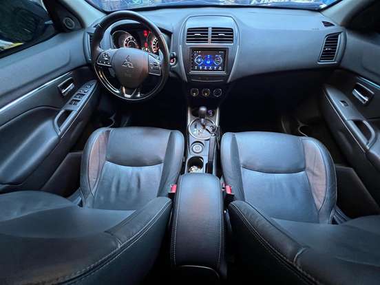 MITSUBISHI-ASX-2017