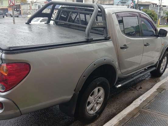MITSUBISHI-L200 TRITON-3.2 HPE 4X4 CD 16V TURBO INTERCOOLER DIESEL 4P MANUAL MITSUBISHI-L200 TRITON-2013