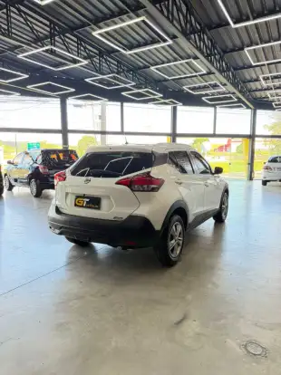 NISSAN-KICKS-2018