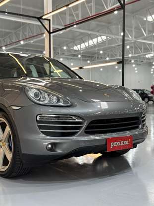 PORSCHE-CAYENNE-2012