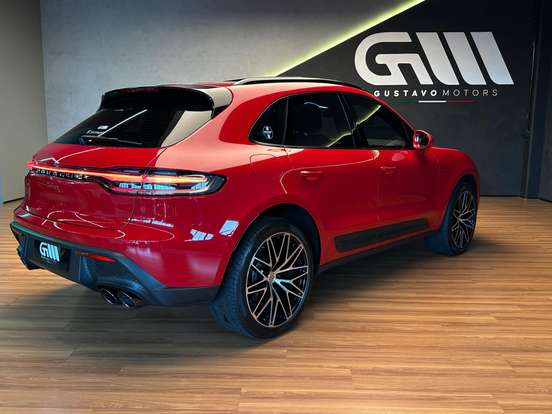 PORSCHE-MACAN-2024