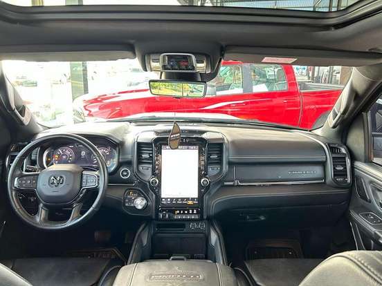 RAM-1500-5.7 V8 GASOLINA LIMITED CD 4X4 AUTOMÁTICO RAM-1500-2023
