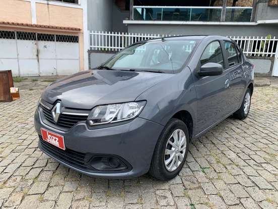RENAULT-LOGAN-2018