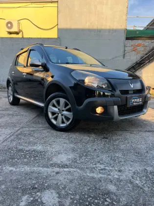 RENAULT SANDERO 1.6 STEPWAY 16V FLEX 4P AUTOMÁTICO