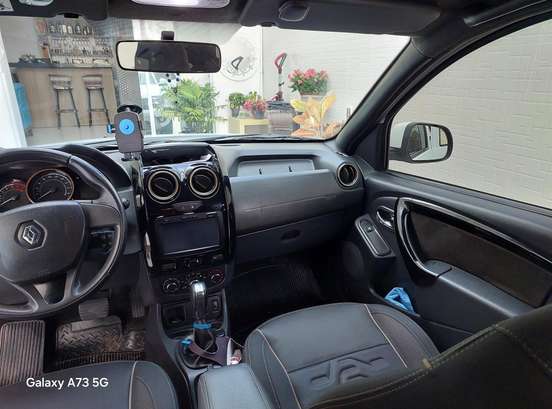 RENAULT-DUSTER-2016