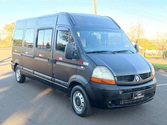 RENAULT MASTER 2.5 DCI MINIBUS L2H2 16 LUGARES 16V DIESEL 3P MANUAL