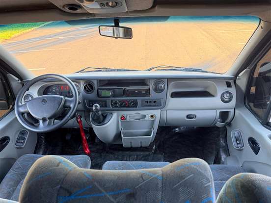 RENAULT-MASTER-2.5 DCI MINIBUS L2H2 16 LUGARES 16V DIESEL 3P MANUAL RENAULT-MASTER-2011