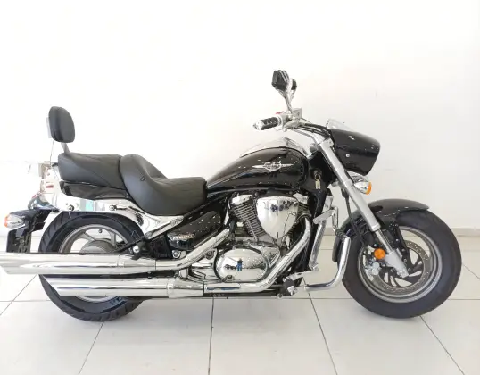 SUZUKI BOULEVARD M800 SUZUKI BOULEVARD M800