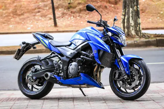SUZUKI GSX-S750A SUZUKI GSX-S750A
