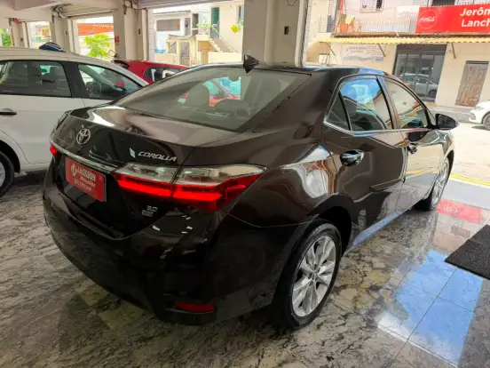TOYOTA-COROLLA-2017