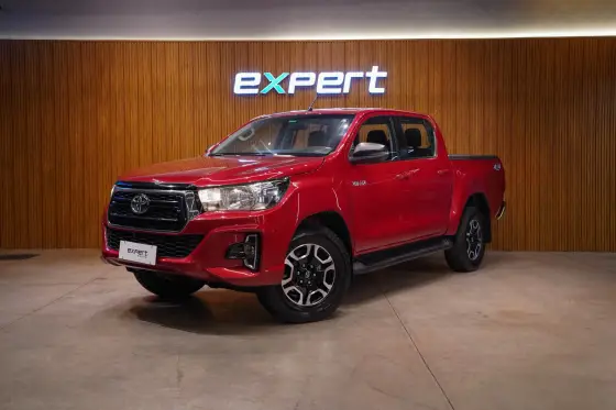 TOYOTA HILUX 2.8 SR 4X4 CD 16V DIESEL 4P AUTOMÁTICO