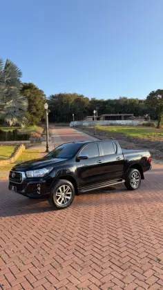 TOYOTA HILUX 2.8 SRV 4X4 CD 16V DIESEL 4P AUTOMÁTICO