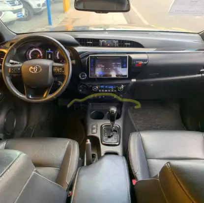 TOYOTA-HILUX-2.8 SRX 4X4 CD 16V DIESEL 4P AUTOMÁTICO TOYOTA-HILUX-2018