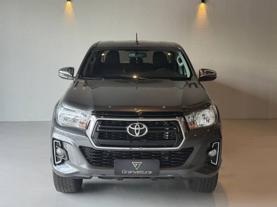 TOYOTA HILUX 2.7 SRV 4X2 CD 16V FLEX 4P AUTOMÁTICO