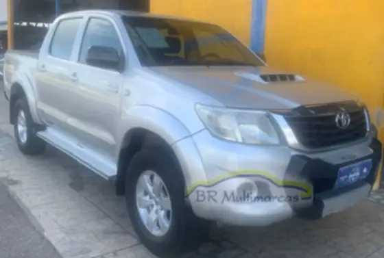 TOYOTA HILUX 3.0 SRV 4X4 CD 16V TURBO INTERCOOLER DIESEL 4P AUTOMÁTICO TOYOTA HILUX 3.0 SRV 4X4 CD 16V TURBO INTERCOOLER DIESEL 4P AUTOMÁTICO