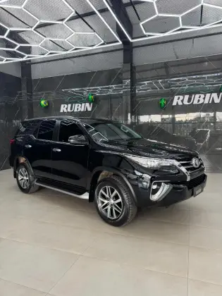 TOYOTA HILUX SW4 2.8 SRX 4X4 16V TURBO INTERCOOLER DIESEL 4P AUTOMÁTICO