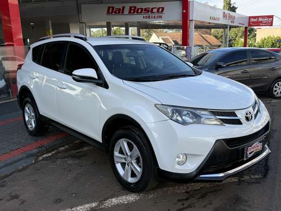 TOYOTA-RAV4-2014