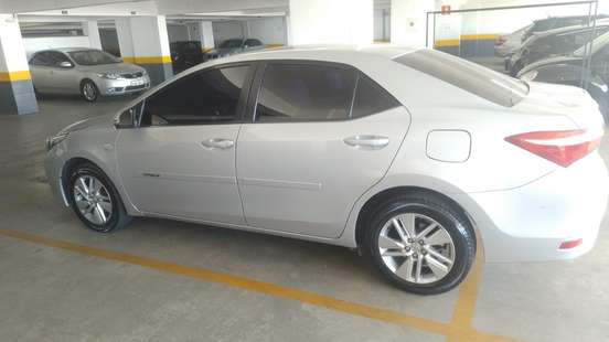 TOYOTA-COROLLA-2014