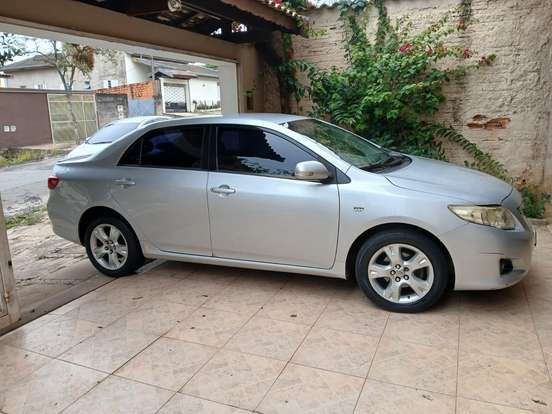 TOYOTA-COROLLA-2008